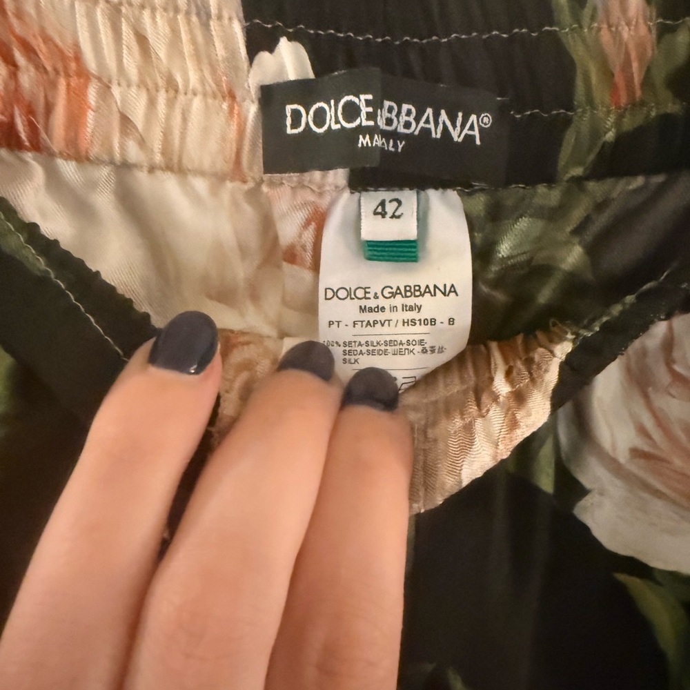 Dolce & Gabbana Silk Floral Women's Set - Picture 6 of 9
